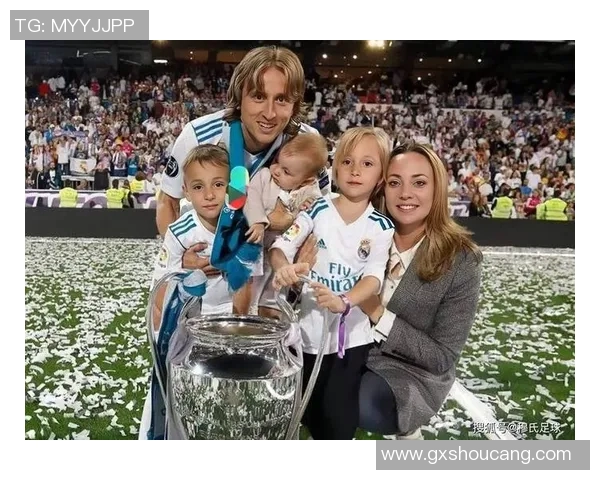 昔日恩怨再现！莫德里奇与老队友狭路相逢